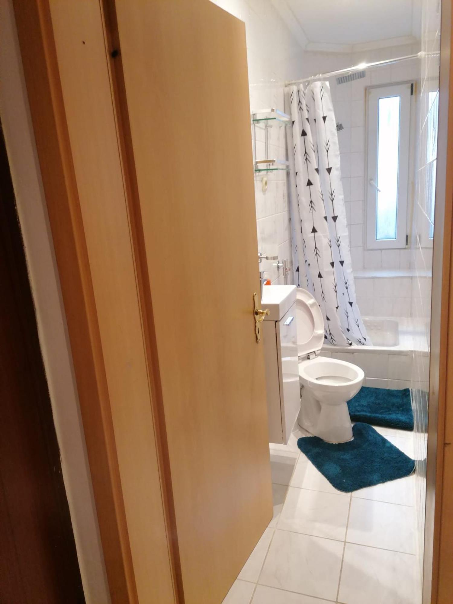 Privatzimmer-2 In Ruhiger Lage 9Min Von Hbh Nuremberg Bagian luar foto